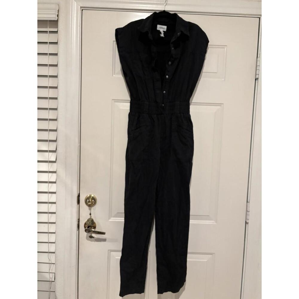 Women's sz XS Pistola black short sleeve jumpsuit #1165‎